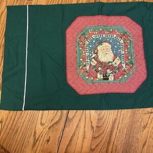 Set Of Green‎ Vintage Canon Queen Pillowcases With Quilted Santa St. Nicholas
